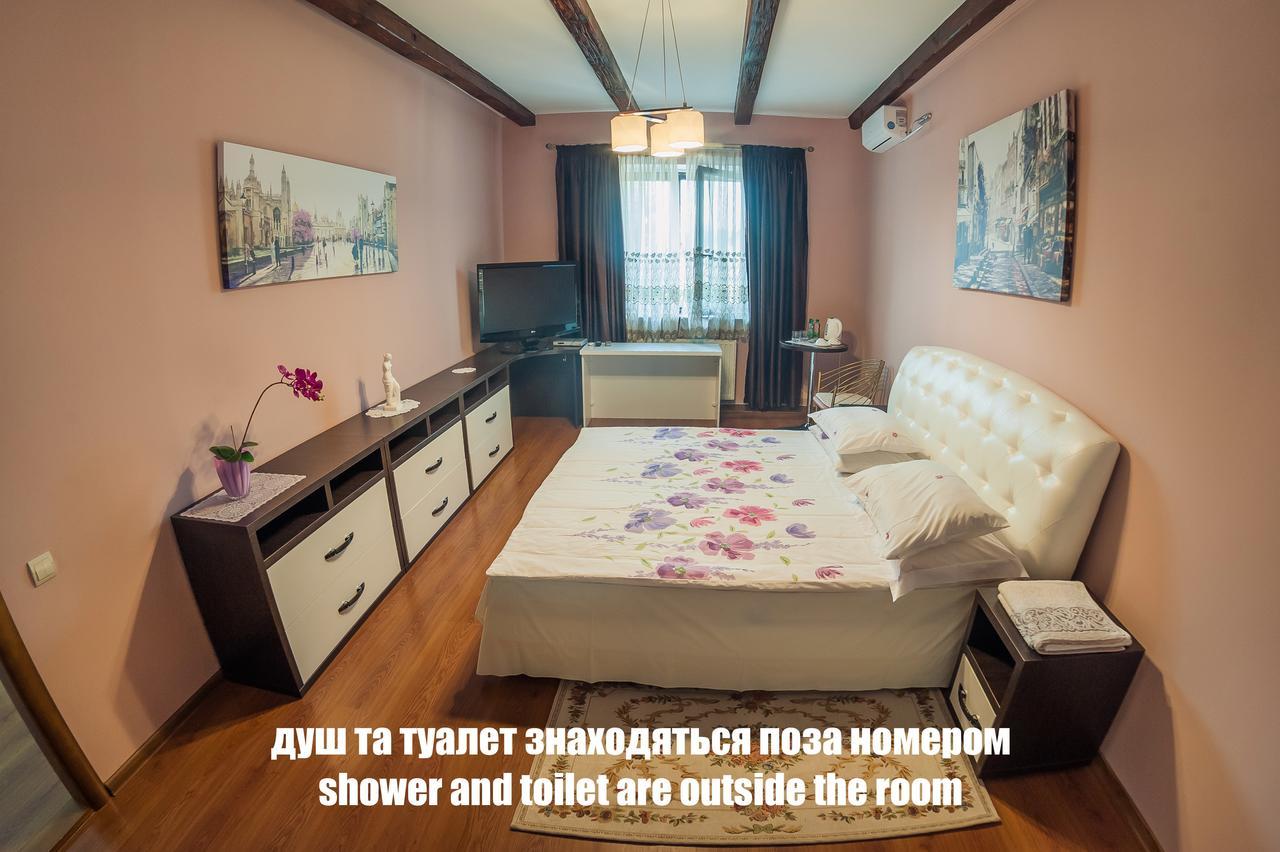 Hotel Saban Deluxe Lwów Zewnętrze zdjęcie