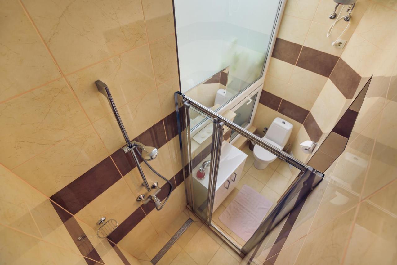 Hotel Saban Deluxe Lwów Zewnętrze zdjęcie